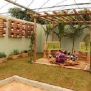 jardim-decorado-com-paletes-de-madeira-Mix-Arquite